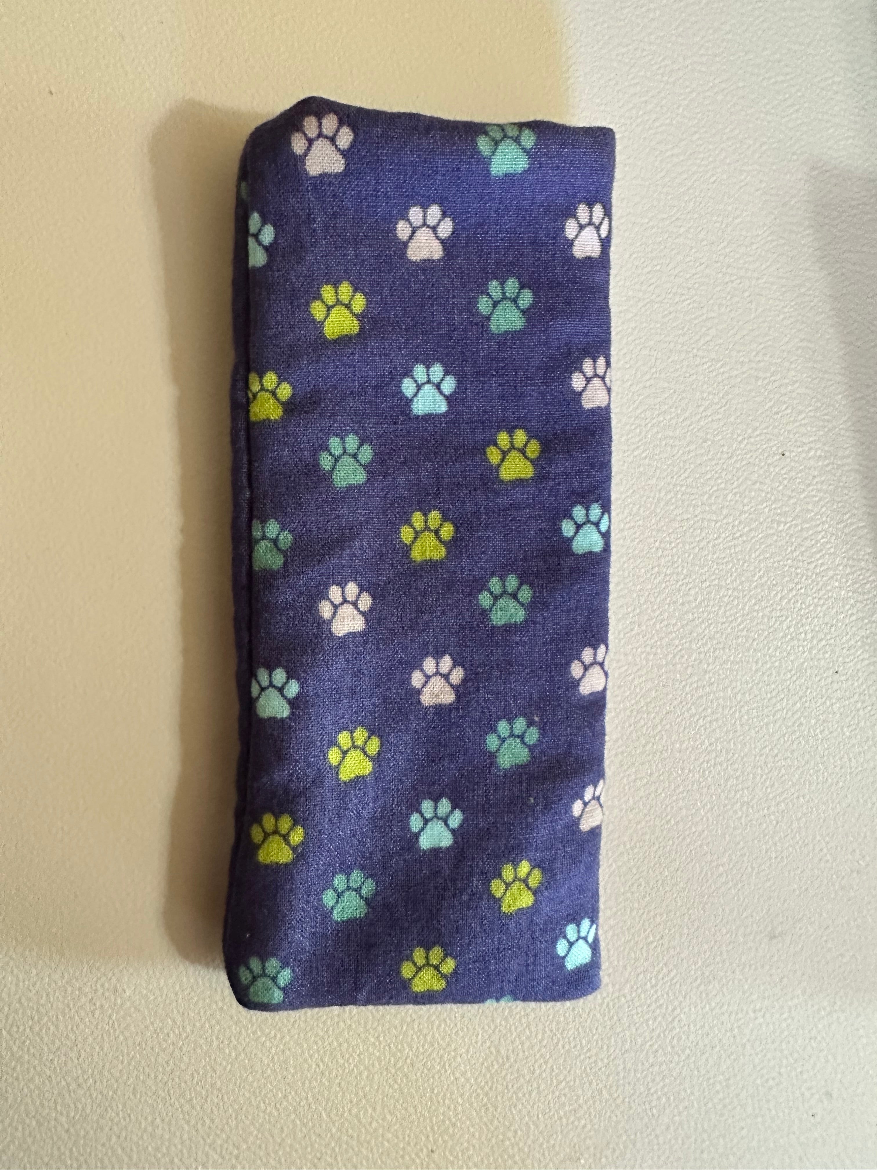 Paw Print Freeze Pop Cozy