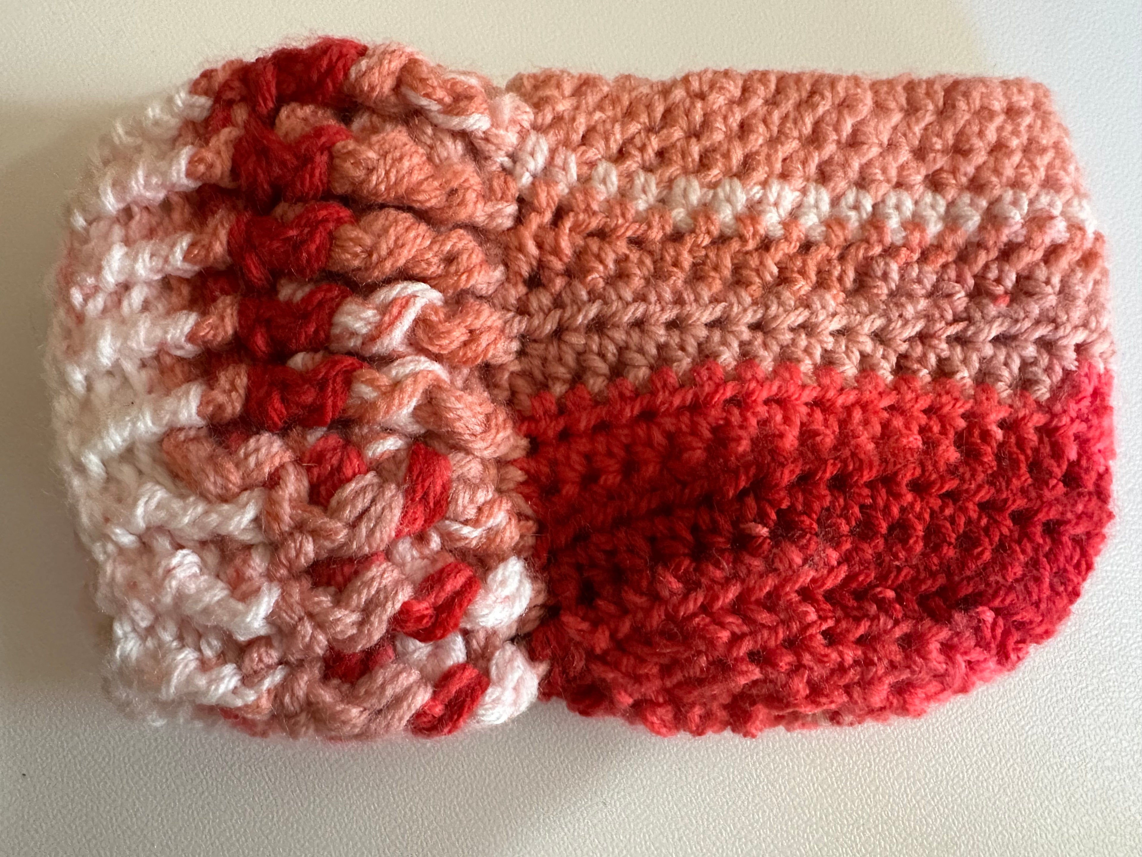Peach & Red Drink Mitt