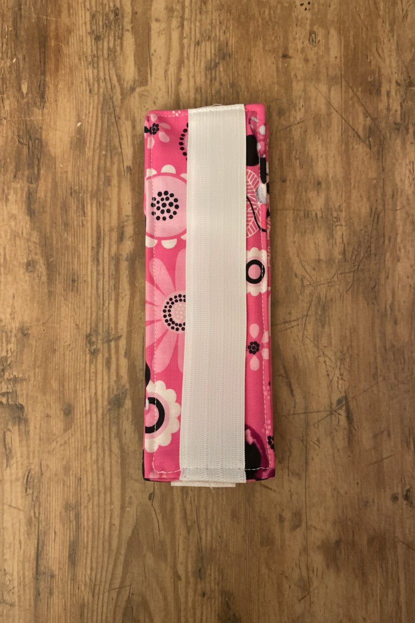Pink Flowers Pen/Eye Glass Holder